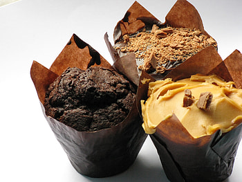 cupcake, sweet, cake HD wallpaper