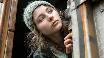 Thomasin McKenzie best actress, Leave No Trace film, Category fraud, Movies HD wallpaper