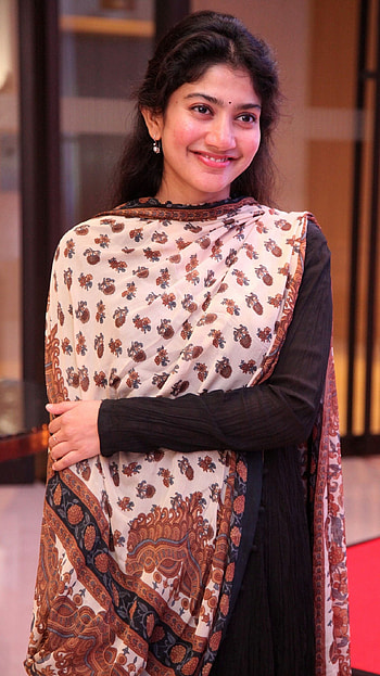 Saipallavi, telugu actress, lovestory HD phone wallpaper