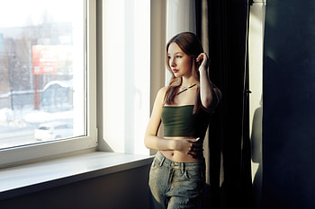 Girl Peering Through Glass Window , girls, model HD wallpaper