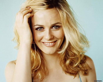alicia silverstone beautiful smile, silverstone, alicia HD wallpaper