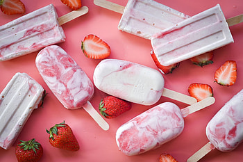 Homemade 4th of July popsicles, Festive frozen treats, Red, white, and blue, Patriotic indulgence HD wallpaper