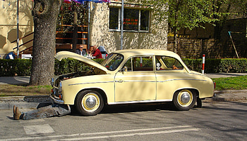 Funny way to park a car, funny, Poland, parking, Warsaw HD wallpaper