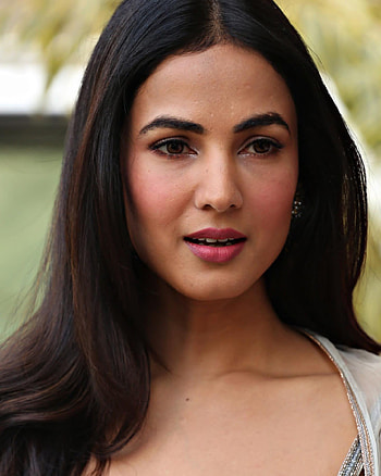 Sonal, head, nose HD phone wallpaper
