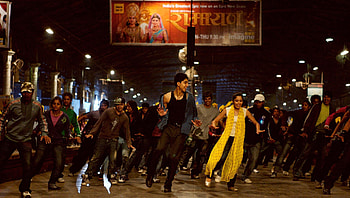 Slumdog Millionaire (2022) movie HD wallpaper