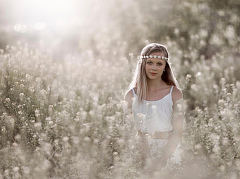 Beauty, sunshine, girl, field, face, nature, flowers, princess, splendor HD wallpaper