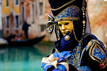 Mysterious Gentleman, mysterious, venice, gentleman, mask HD wallpaper