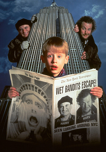 Home Alone 2, Macaulay Culkin's opinion, Trump's cameo controversy, Political debate HD phone wallpaper