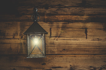Shine, Light, Miscellanea, Miscellaneous, Wood, Wooden, Wall, Old, Lamp, Lantern, Light Bulb, Iron HD wallpaper