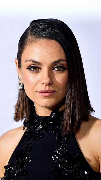 Mila Kunis, 2017, Sony Xperia HD phone wallpaper