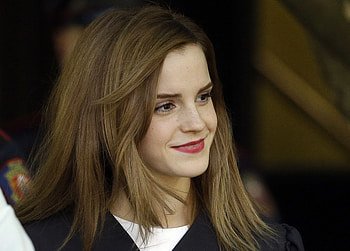 Emma Watson, long hair, pretty woman HD wallpaper