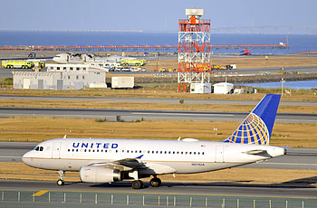 United Airlines, Activist investors, CEO's board, Fortune HD wallpaper