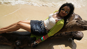 Trisha Indian Actress, trisha, indian-celebrities, girls, desi-girls HD wallpaper