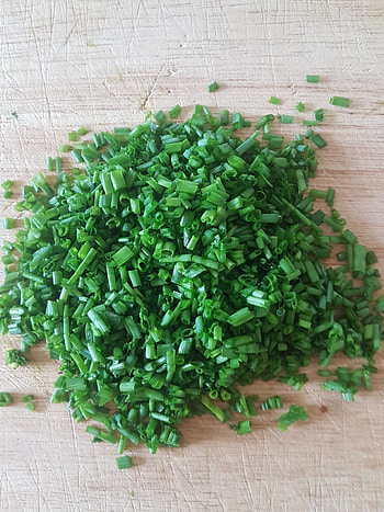 Chopped chives, Fresh and natural, Herbs ltd, Food HD phone wallpaper