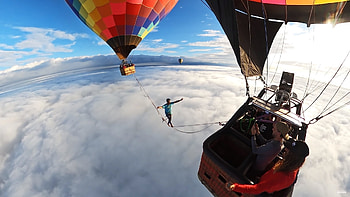 Hot air balloons, Slacklining HD wallpaper