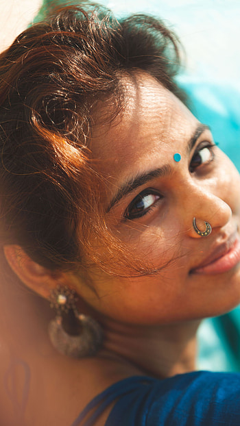 Ramya Pandian, tamil actress, closeup HD phone wallpaper