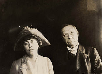 Clever facts about Arthur Conan Doyle, Man behind Sherlock Holmes HD wallpaper