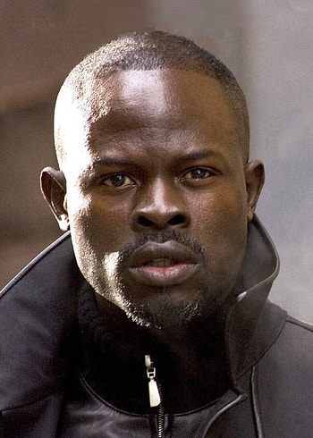Djimon Hounsou, Accomplished actor, Intriguing filmography, Engaging performances HD phone wallpaper