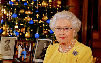 Queen Elizabeth , Royal Backgrounds, Queen Elizabeth II, British Monarchy HD wallpaper