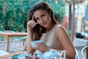 Brunette, girl model, morning tea HD wallpaper