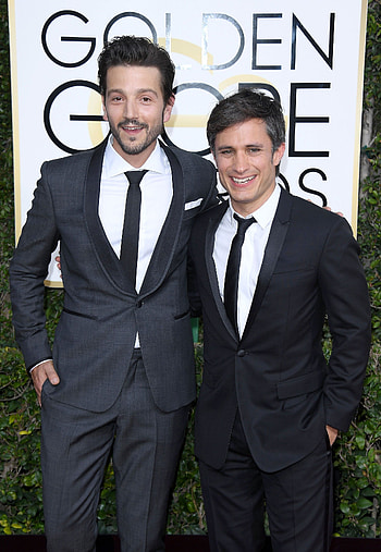 Diego Luna, Gael Garca Bernal, Bromance through the years HD phone wallpaper