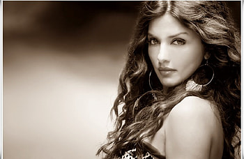 Woman, model, lips, beautiful, hair HD wallpaper