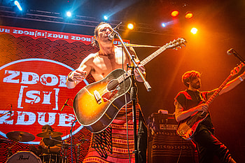 Zdob si Zdub, Vibrant music, Unique sound, Powerful performance HD wallpaper