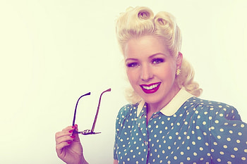 Blonde, Dots, Red, Woman, People, Glasses HD wallpaper