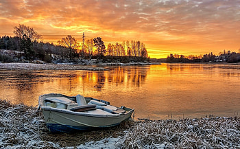 boat by the lake, winter, sky, sunset, lake HD wallpaper