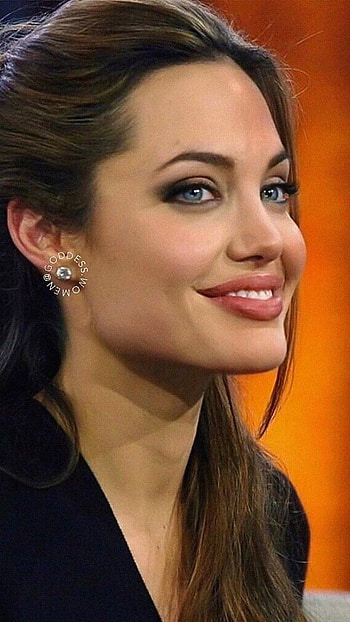 Angelina Jolie, Angelina Jolie Hollywood Actress HD phone wallpaper