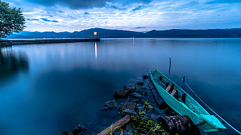 Boat Near Island, boat, nature HD wallpaper