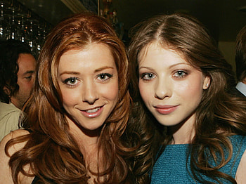Alyson Hannigan, Celebrity, Actor, Michelle Trachtenberg HD wallpaper