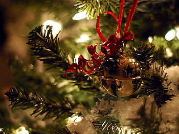 Christmas Bell, bell, ribbon, christmas, tree HD wallpaper