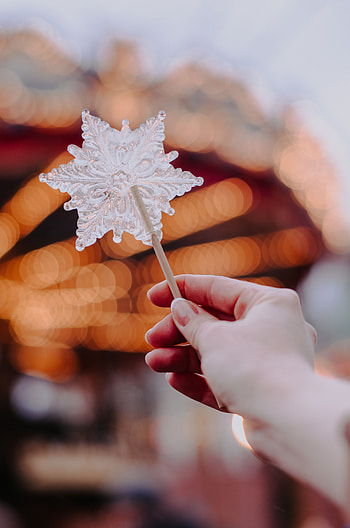 Holidays, Hand, Snowflake, Lollipop, Candy HD phone wallpaper