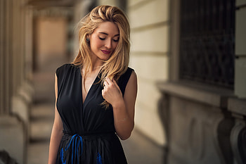 Curly Hair Blonde Girl Black Dress , black-dress, blonde, girls, model HD wallpaper