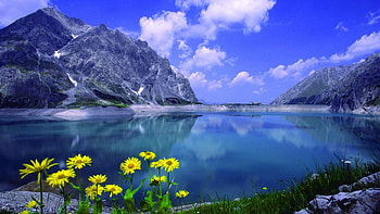 Crystal Lake, crystal, rocks, tranquil, mountain, lake, shore, mirrored, clouds, nature, flowers, calmness HD wallpaper