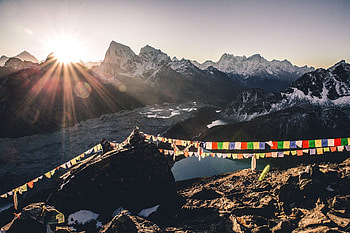 Gokyo Peak, Nepal HD wallpaper