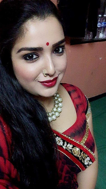 Amrapalli Dubey, bhojpuri actress HD phone wallpaper