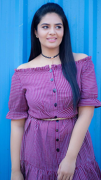 Sreemukhi, telugu actress, model HD phone wallpaper