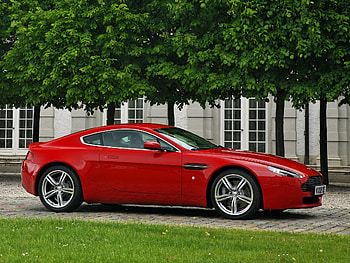 Auto, Aston Martin, Cars, Building, Side View, 2008, V8, Vantage HD wallpaper