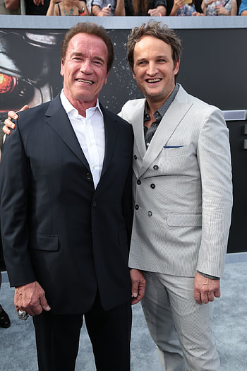 50 from the Terminator Genisys premiere, Superherohype HD phone wallpaper