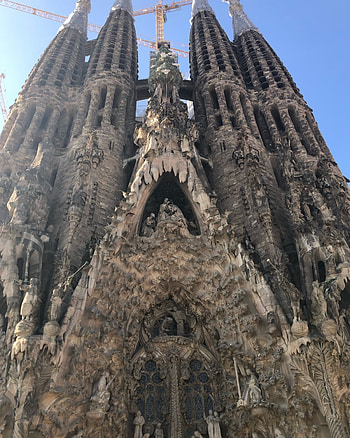 Unforgettable beauty, Barcelona's charm, Architectural treasure, Cityscape wonder HD phone wallpaper