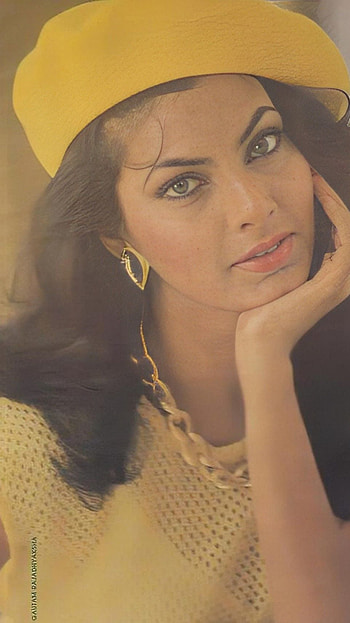 Kimi Khatar, bollywood actress, vintage actress HD phone wallpaper