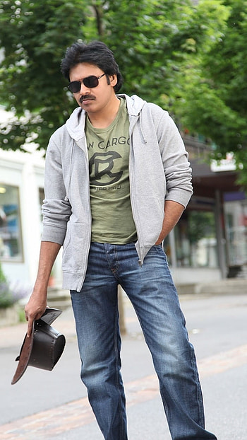 Pawan Kalyan, Tollywood Hero, South Hero HD phone wallpaper