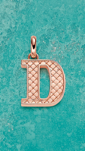 D Letter, Pink, locket HD phone wallpaper