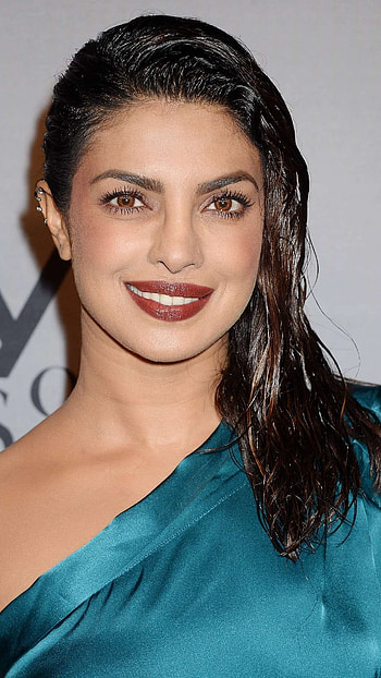 Priyanka Chopra, Actress, Priyanka Chopra Bollywood HD phone wallpaper