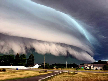 Shelf Cloud Over The Houses, Shelf, grahy, Clouds, Sky HD wallpaper