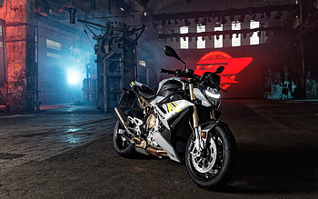 BMW S 1000 R, garage, 2022 bikes, sportsbikes, 2022 BMW S 1000 R, german motorcycles, BMW HD wallpaper