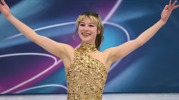 Alysa Liu - Gold Medalist Winter Olympics Figure Skater, Figure Skating, Winter Olympics, Gold HD wallpaper