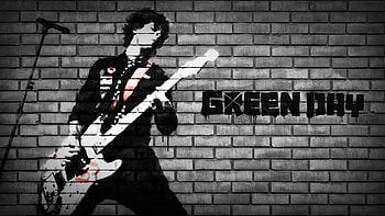 Green Day concert, Rock music legends, Energetic performances, Crowd's favorite HD wallpaper